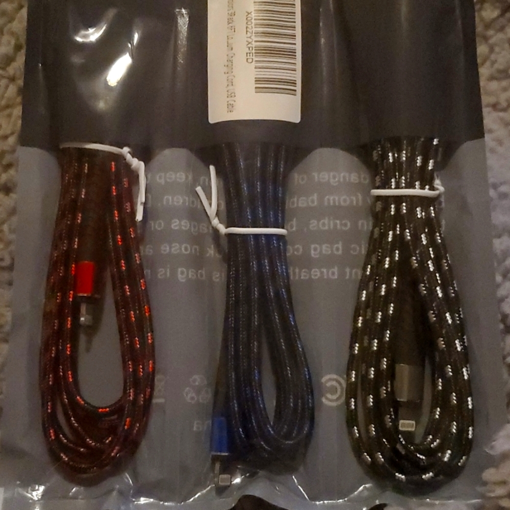 3 pack, 3 colors, 6 ft. Iphone charging cords